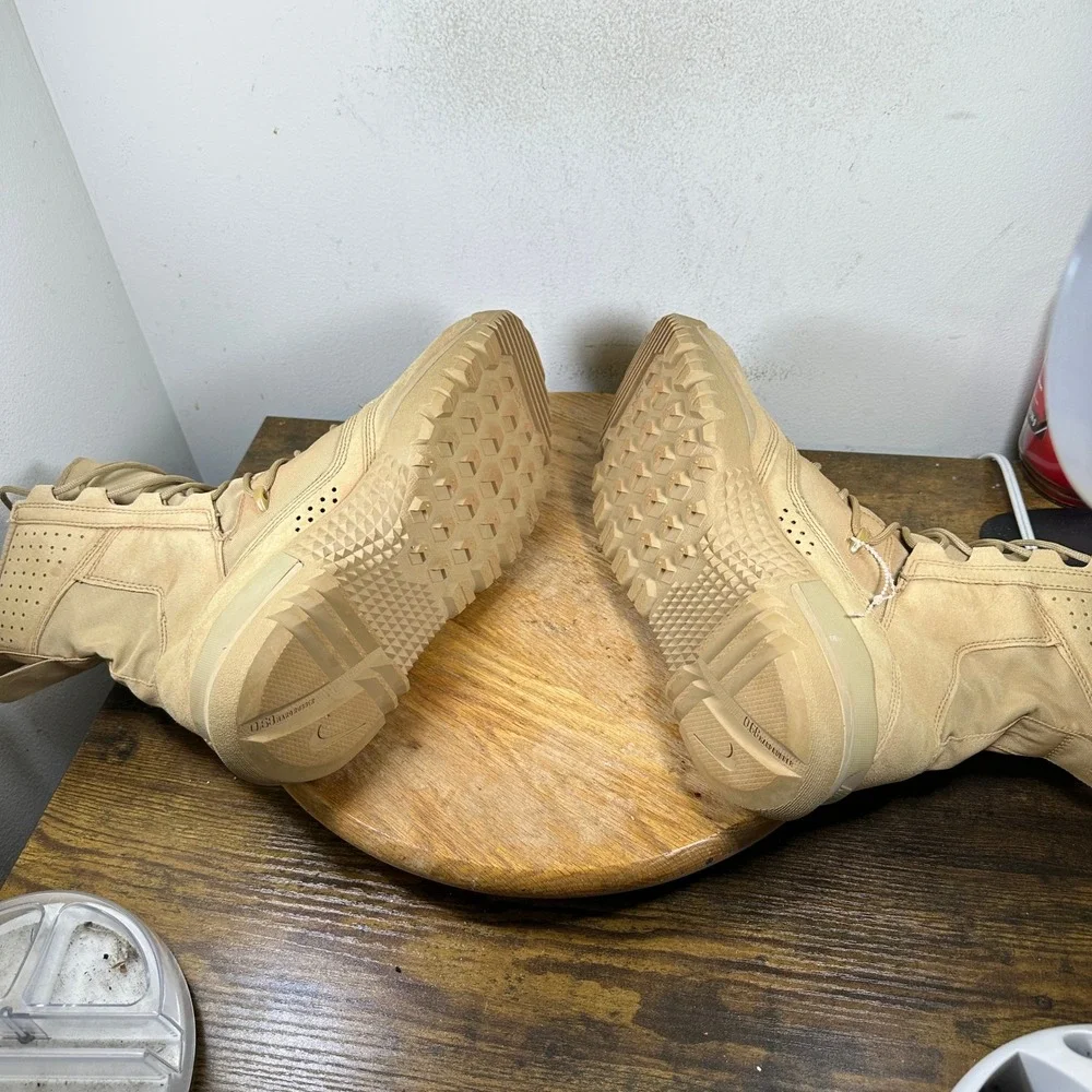 Nike SFB Gen 2 8 Tactical Boots British Khaki Mens 10.5 AO7507-200
